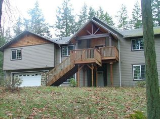 4131 S East Camano Dr, Camano Island, WA 98282
