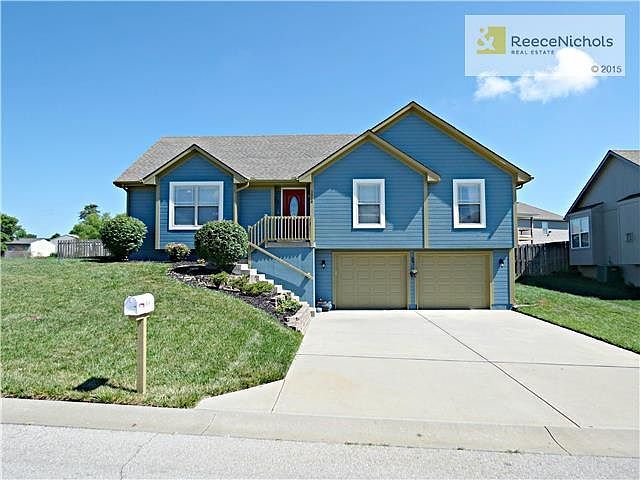 1st image of 1514 NW Whispering Ct