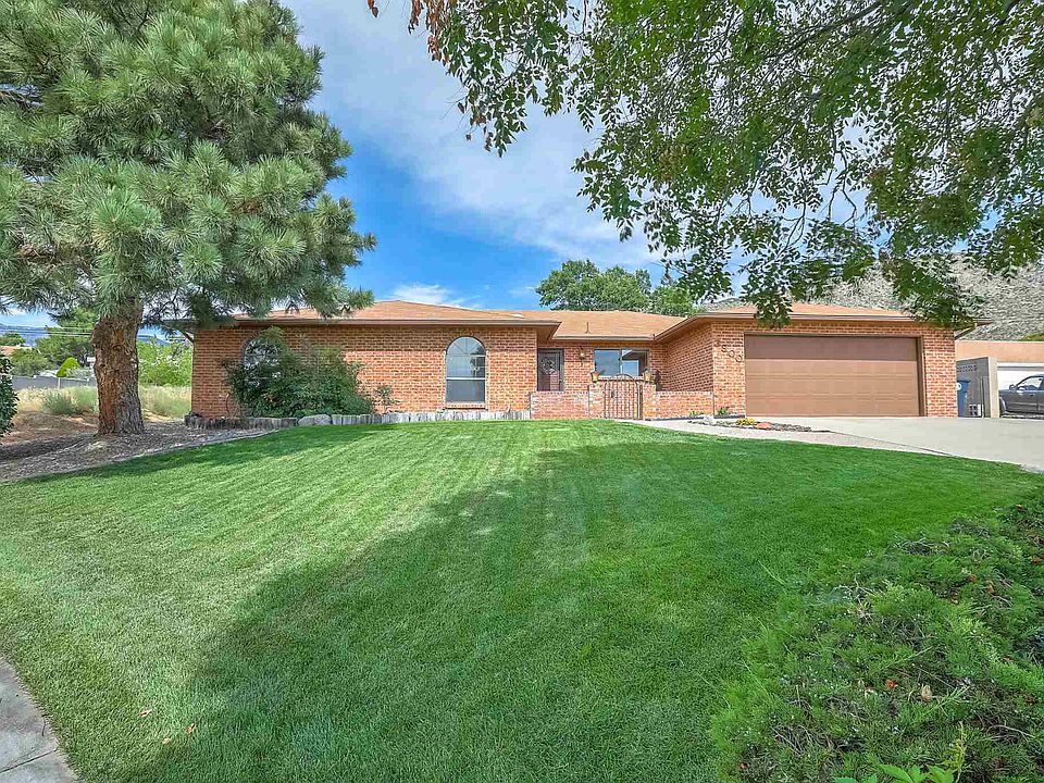 1st image of 3800 Calle Olivo NE
