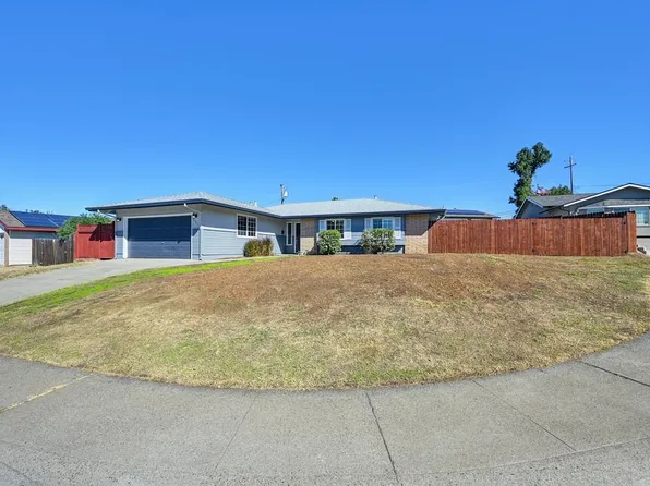 6545 Woodcrest Ct, Rocklin, CA 95677