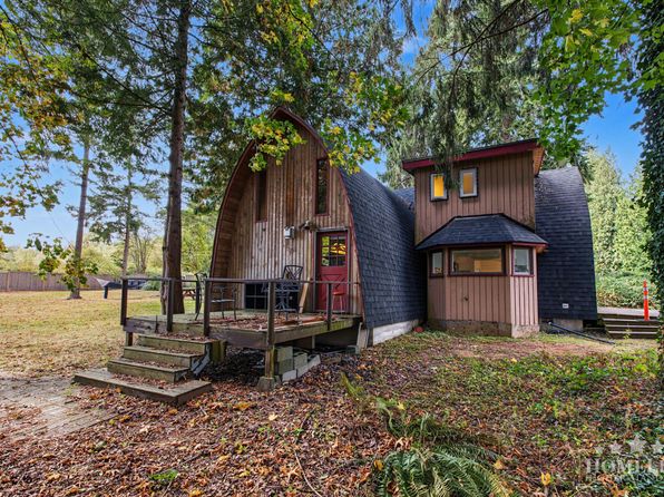 3 bedroom rental in Surrey — photo 30