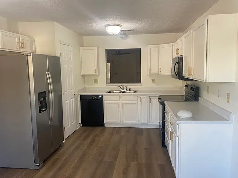2188 Allegheny Way — Photo 3