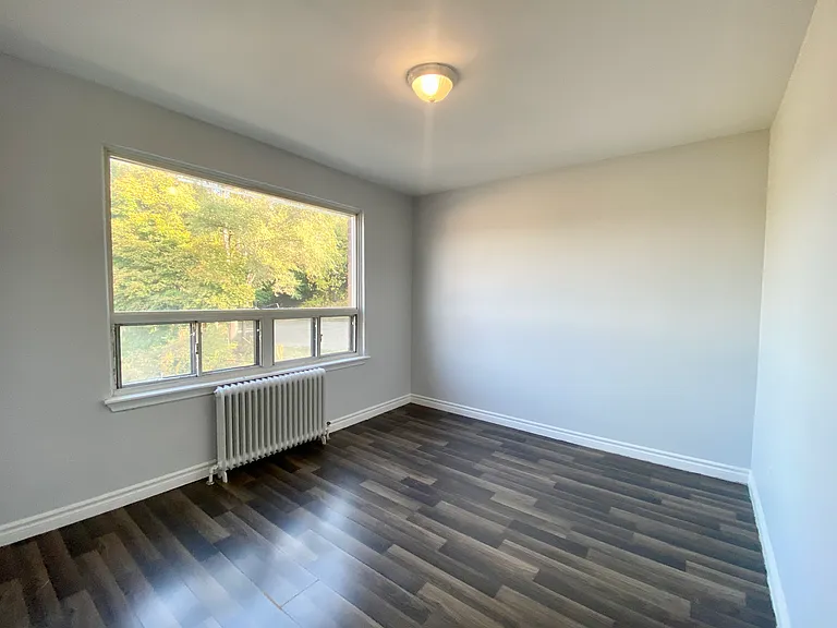 127 Scarlett Rd #4 — Photo 11