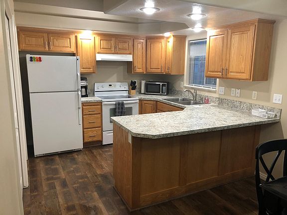 4th image of 3746 Briar Creek Ln