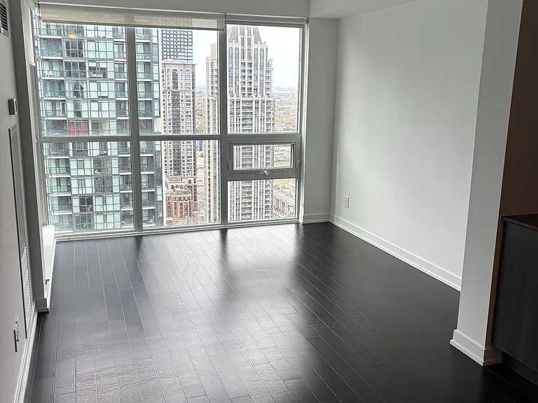 510 Curran Pl #3406 — Photo 2