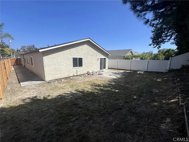 21475 Aguilar — Photo 16