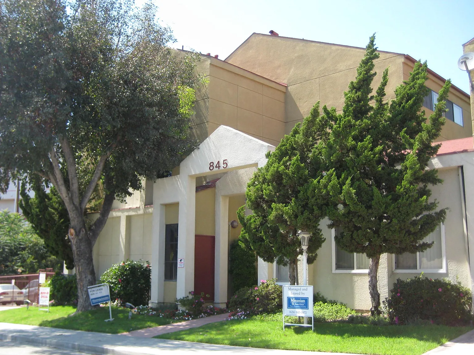 847 Padilla St — Photo 1