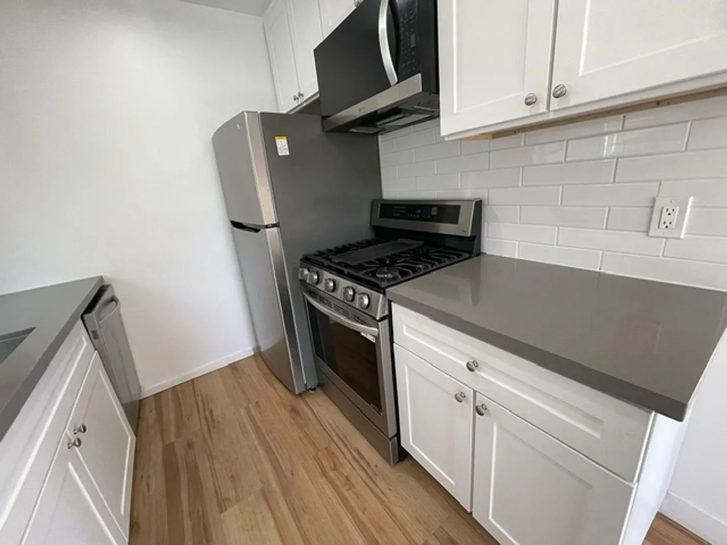 2216 Highland Ave — Photo 3