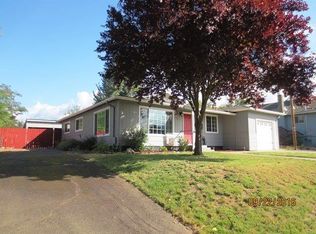 1134 SW Central Ave, Grants Pass, OR 97526