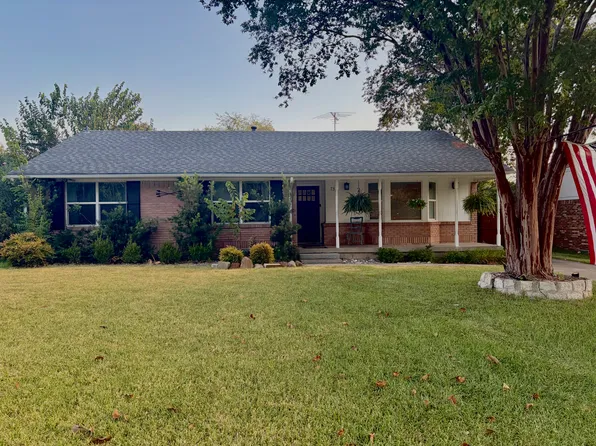 737 Dumont Dr, Richardson, TX 75080