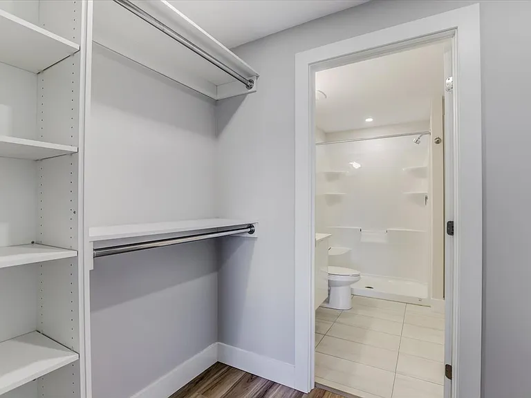 101 Ochterloney St — Photo 15
