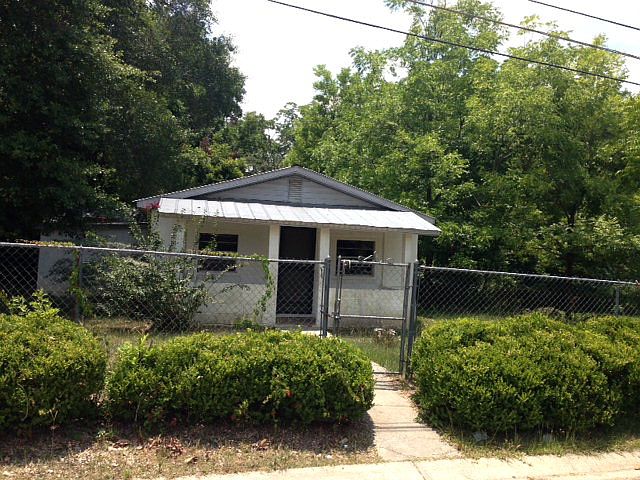 1st image of 1119 Joe Louis Ave