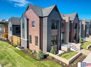 701 Blue Sage Blvd, Lincoln, NE 68521