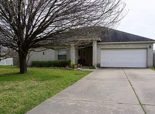 204 Axis Deer Trl, Hutto, TX 78634