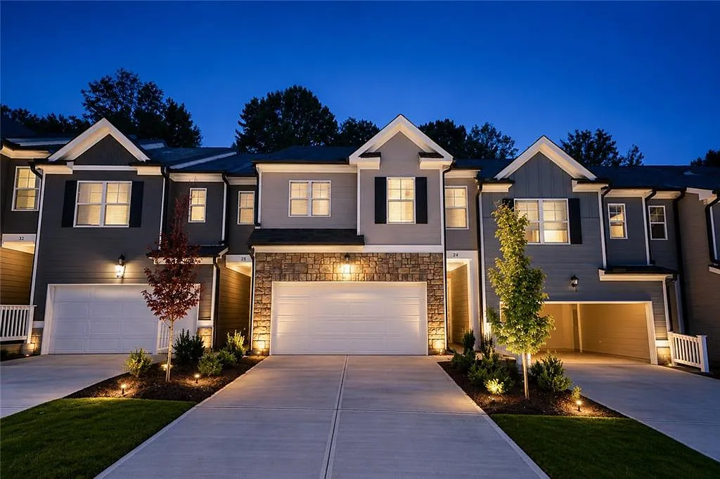3 bed, 2.5 bath, 1877 sqft, $2,100 — Photo 1