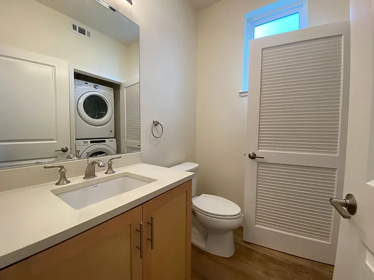 Modern, Spacious Townhome Coming Soon in Highly Desirable Seabright Neighborhood — Photo 19