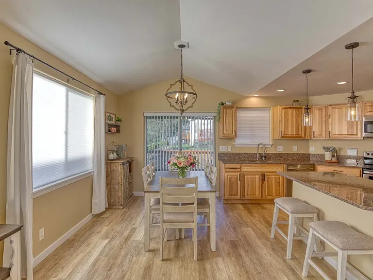 1154 Nautical Ln — Photo 13