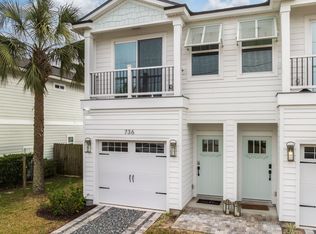 736 10th Ave S, Jacksonville Beach, FL 32250
