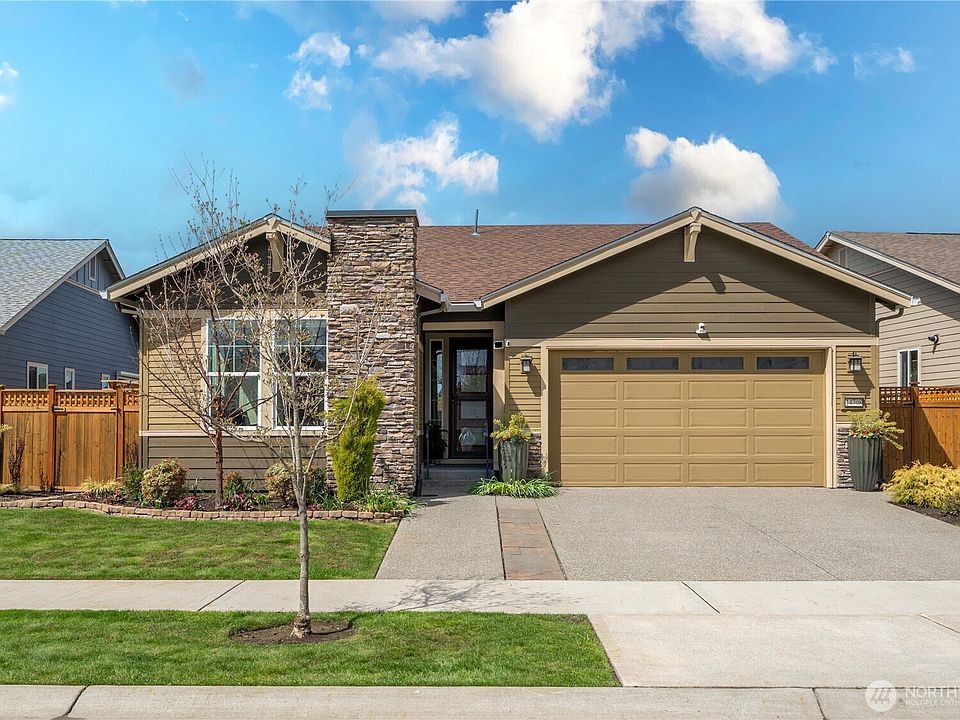 1st image of 14708 182nd Avenue E