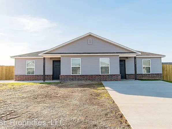 211 Cherry St, Lincoln, AR 72744