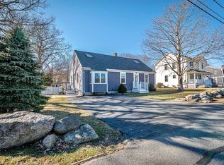 128 Weeden Rd, Fairhaven, MA 02719