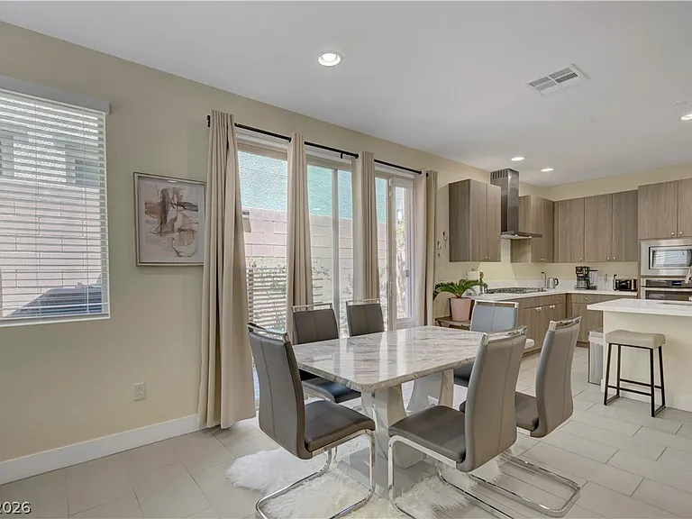 11401 Gravitation Dr — Photo 5