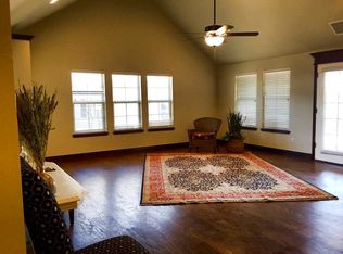 2500 N Broadway APT 513, Edmond, OK 73034