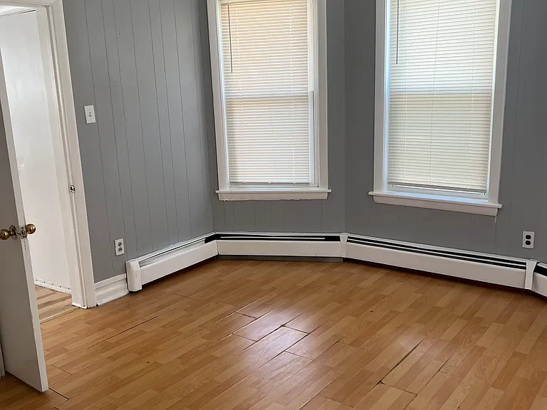 47 Joliette St #1 — Photo 17