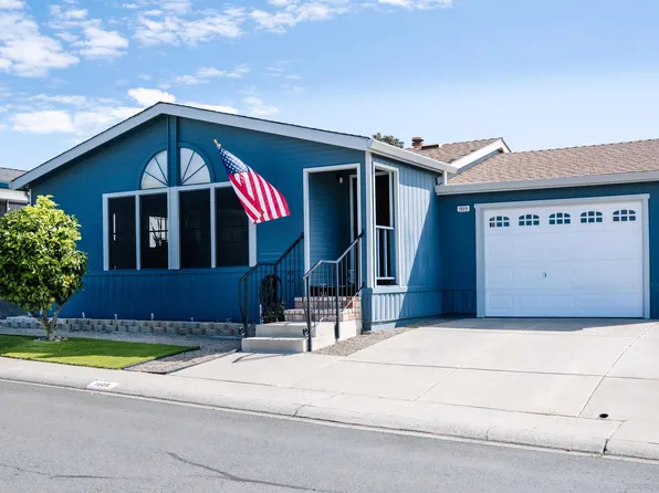 1909 Strasbourg Ln, Antioch, CA 94509