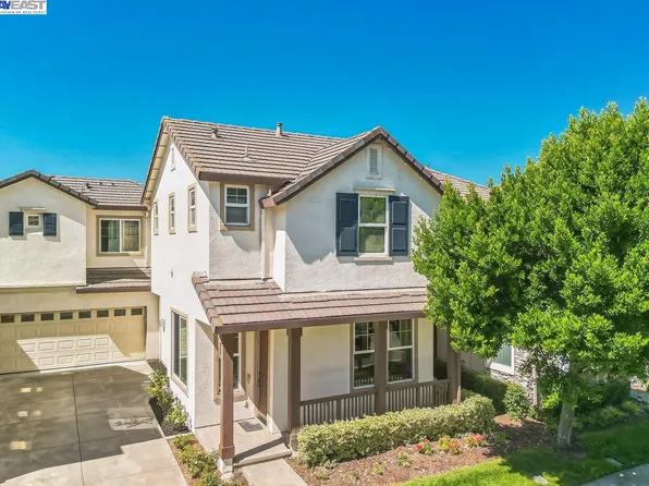 2732 Maria St, Pleasanton, CA 94588