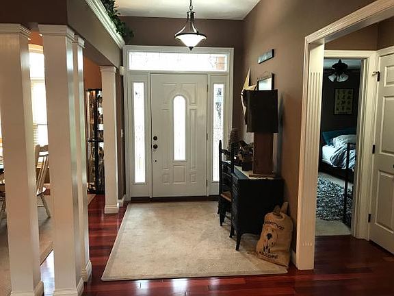 2nd image of 21212 Alpine Dr