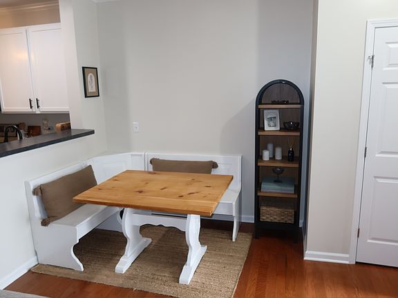 Breakfast Nook