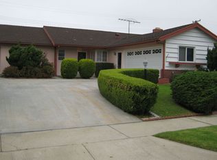 12847 Meadow Green Rd, La Mirada, CA 90638