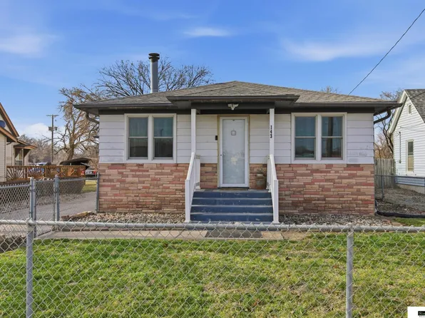 143 N Depot St, Louisville, NE 68037