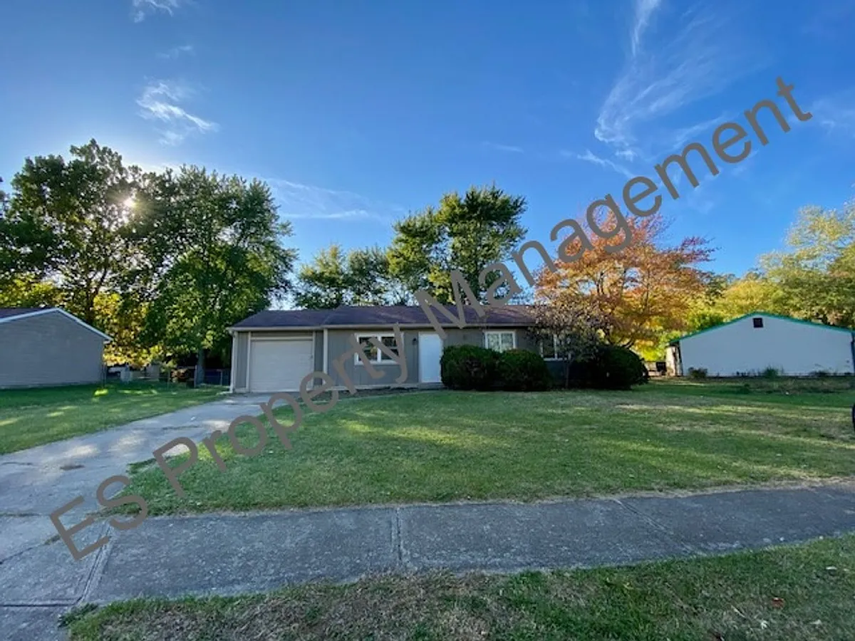 Building Photo - 8546 Zephyr Dr