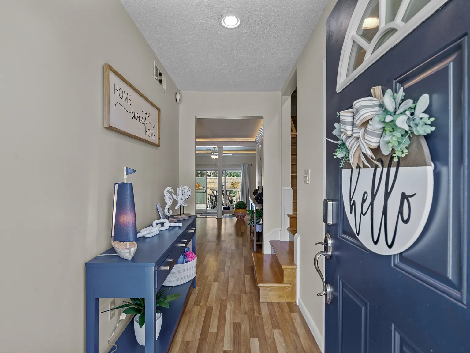 4701 N Kings Hwy — Photo 3