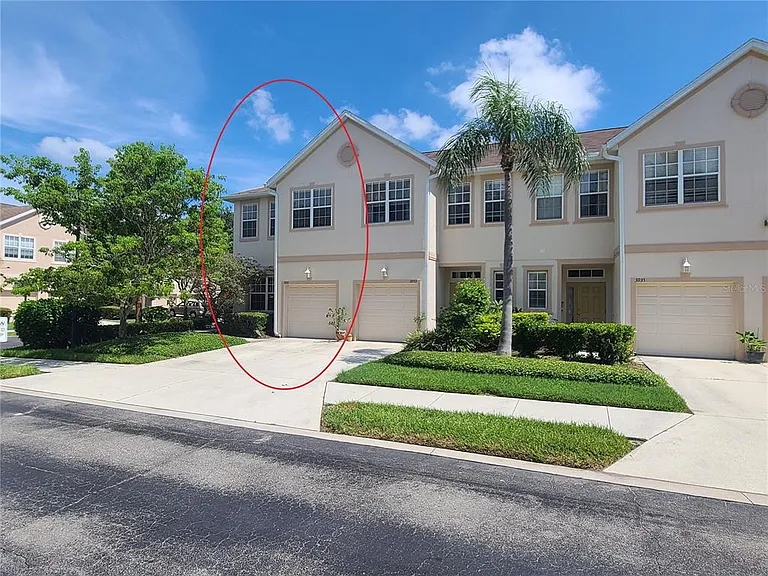 3931 Yellowstone Cir — Photo 2