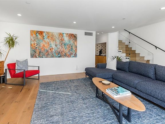 5th image of 171 Savona Walk