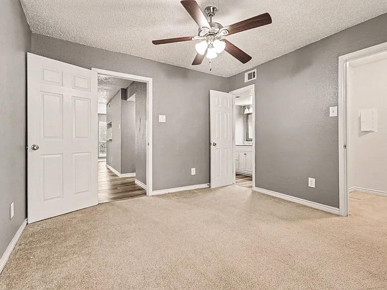 3645 W Northgate Dr #201 — Photo 12
