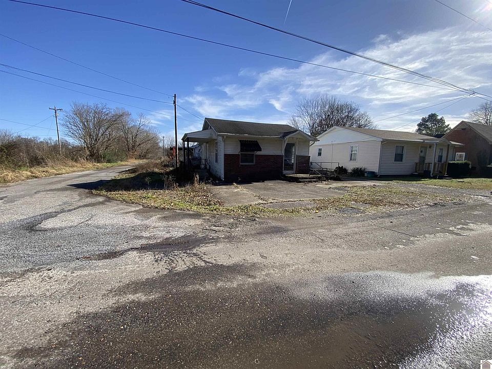 1st image of 58 2nd St