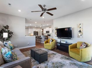 19549 Meadow Trl, Maple Grove, MN 55311