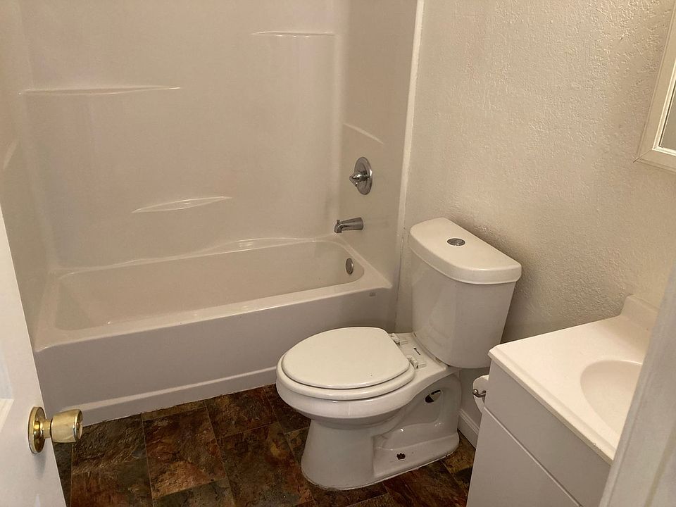 900 S 2nd St, Versailles, MO 65084 Zillow