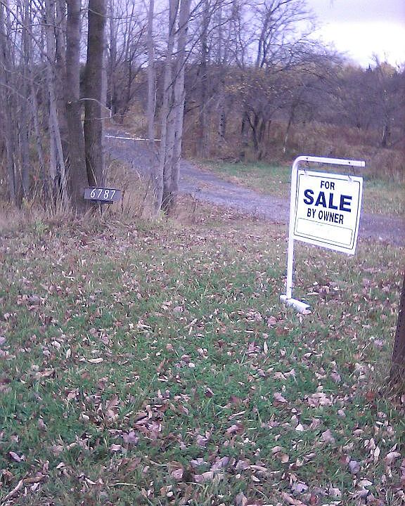 2nd image of 6787 Mallory Rd
