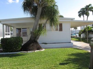 17881 Eglantine Ln, Fort Myers Beach, FL 33931