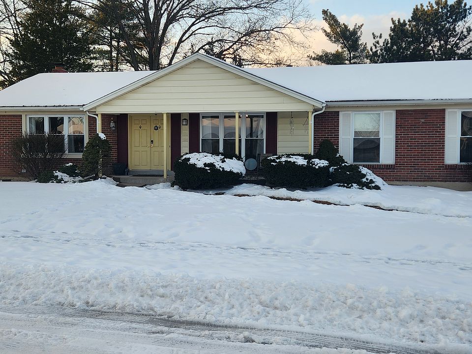 1st image of 3527 Queens Hill Dr