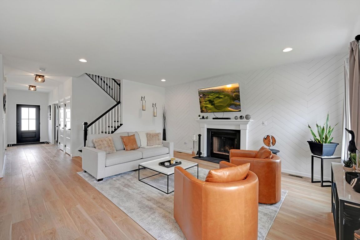 11-Living Room