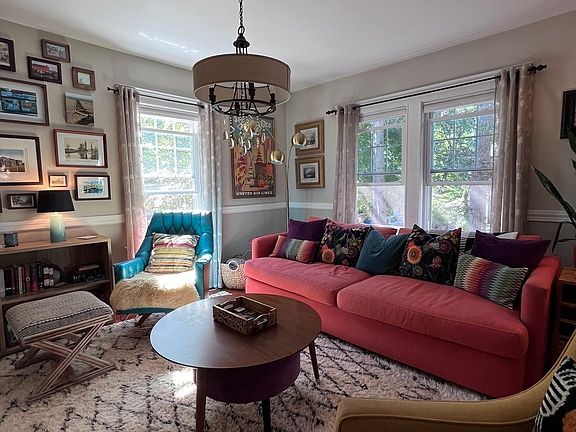 3rd image of 186 Highland Ave