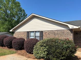 120/122 Deer Creek Dr, Athens, GA 30607