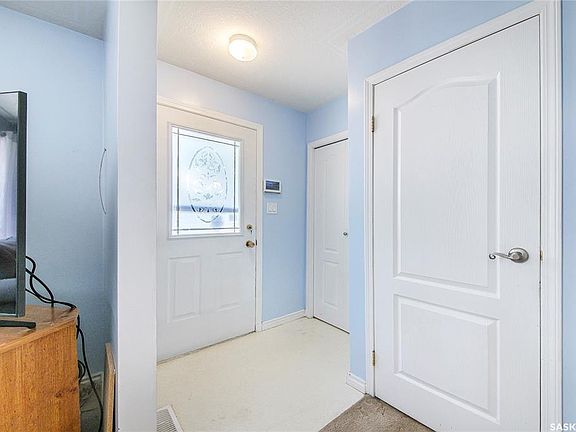 5th image of 1313 N AVENUE S
