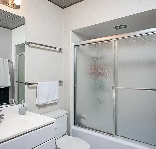 1224 Washtenaw Ct #10 — Photo 9